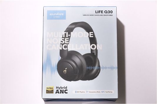 Anker Soundcore Life Q30 のパッケージ外箱