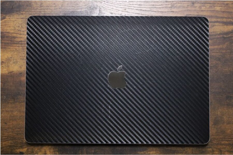 Wraplus for MacBook スキンシールを1年半利用後の全体画