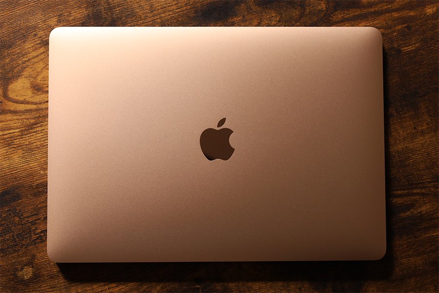 【ゴールド】MacBook Air/Proの実機画像