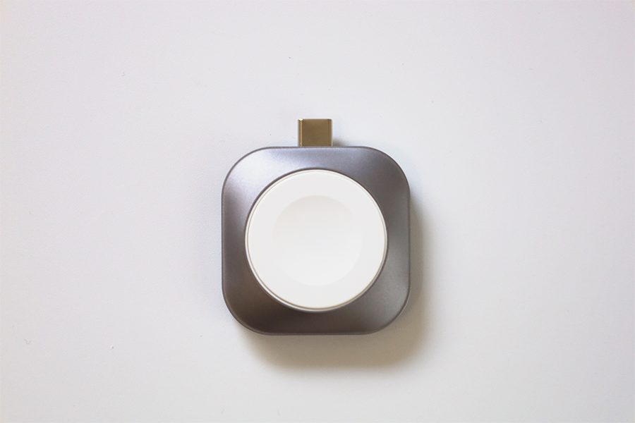 Satechi USB-C Apple Watch 充電ドックの本体外観