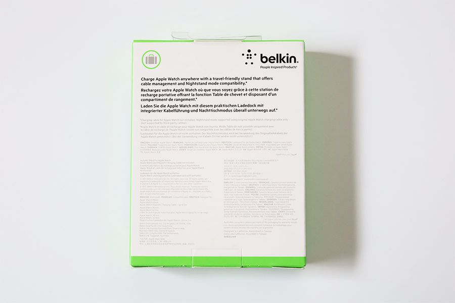 Belkin Apple Watch充電スタンド F8J218BT-Aの外箱裏面