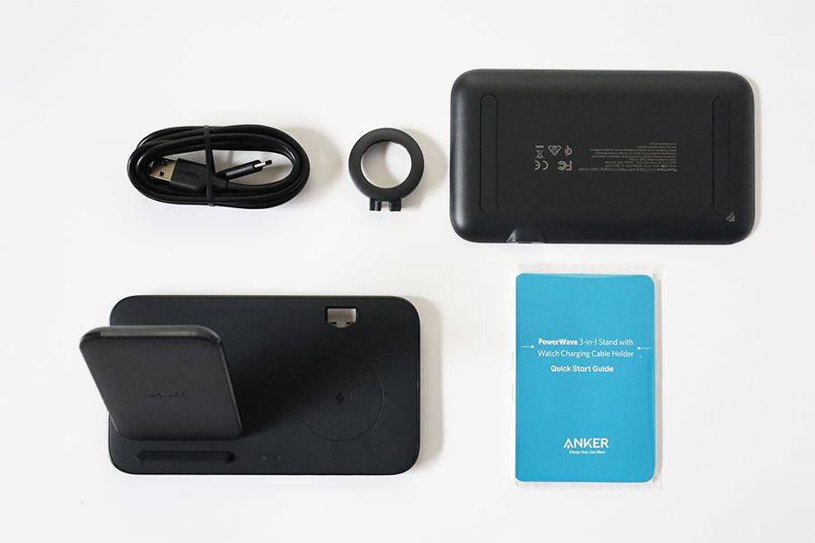 Anker PowerWave+ 3-in-1 Stand with Watch Holderの内容物は3点