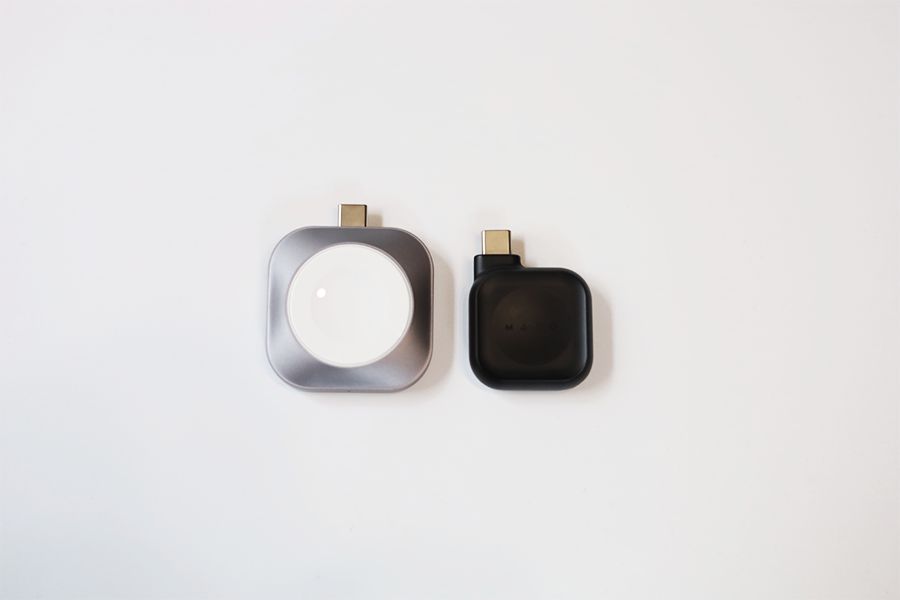 MACO GOとSatechiのApple Watch充電器を比較するとサイズが2周りくらい異なる