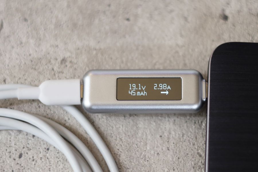 USB-C1でMacBookProのみ充電する約65W