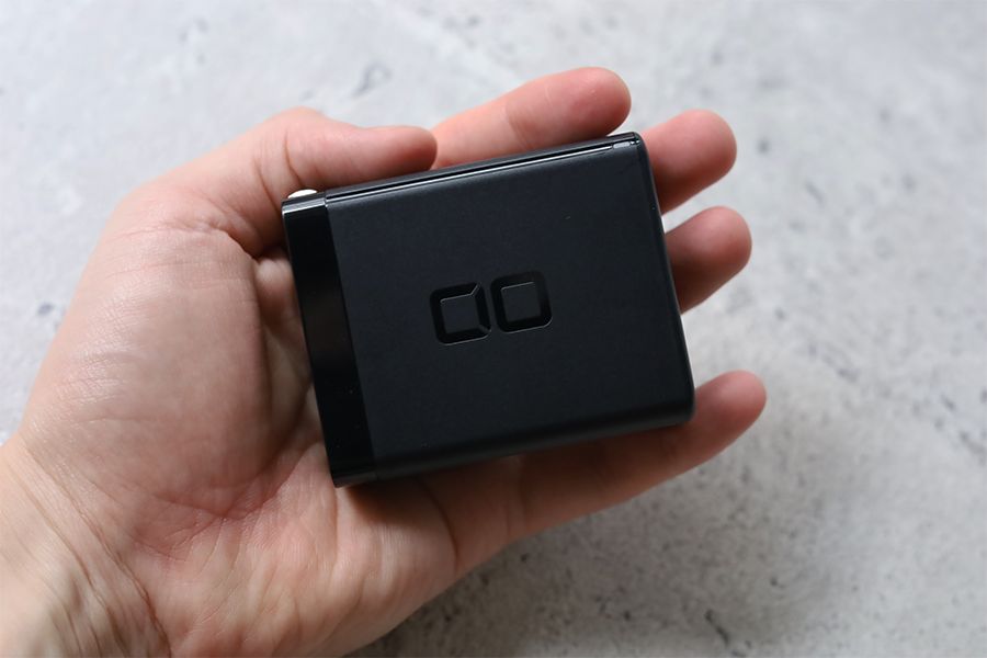CIO LilNob USB PD 4ポート100W【G100W3C1A】は手に収まるサイズ感