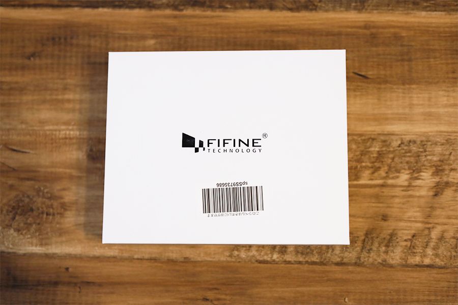 FIFINE K670の外箱
