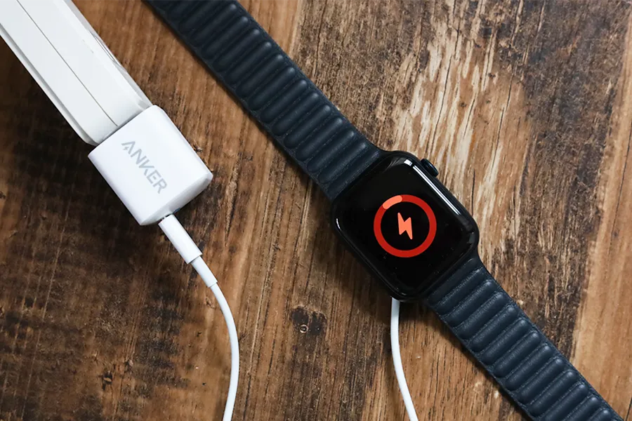 Apple Watch 7を充電して充電時間を確認する