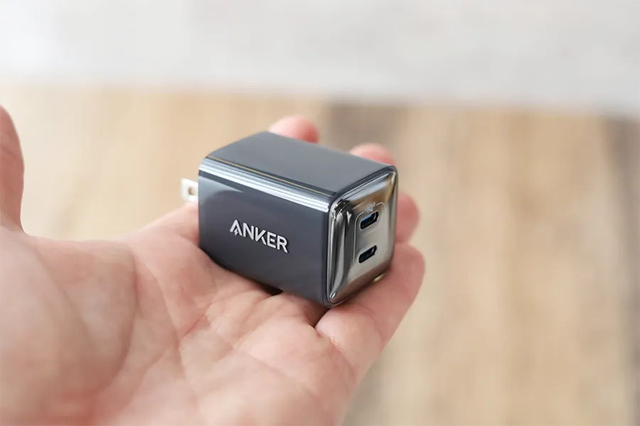 Anker 521 Charger (Nano Pro) USB-PD 40Wは手のひらサイズ
