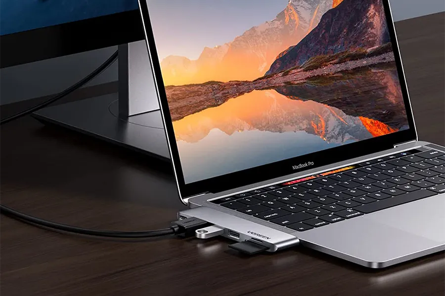 UGREEN USB Cハブ MacBook Pro Air専用 6-in-1のおすすめポイント