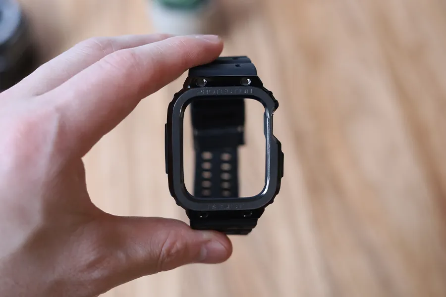 Apple Watchのamband ムービングフォートレスクラシックの前面