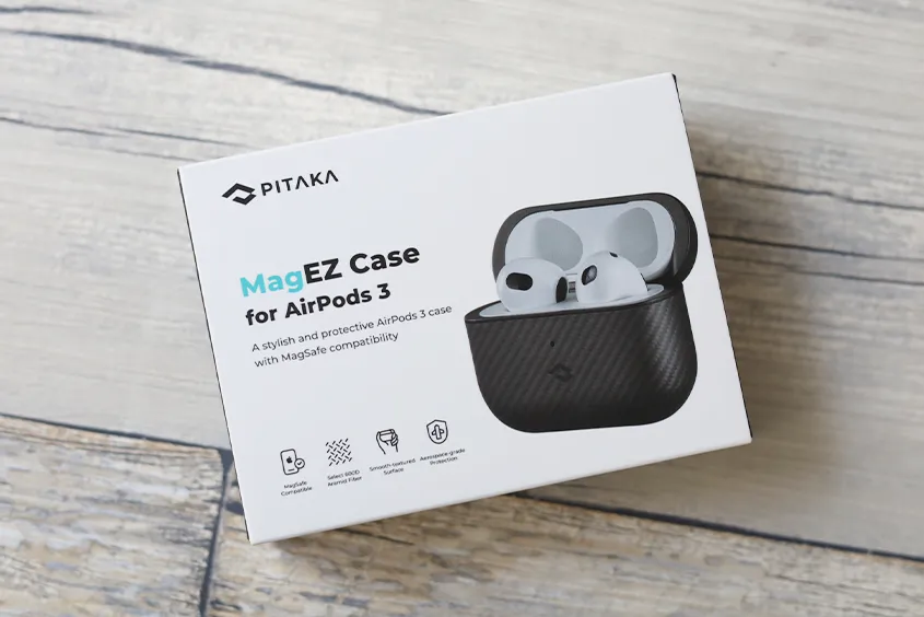 PITAKA MagEZ Case for AirPods 3の外箱
