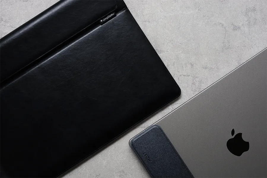 Simplism MacBook Pro 14インチケースの特徴