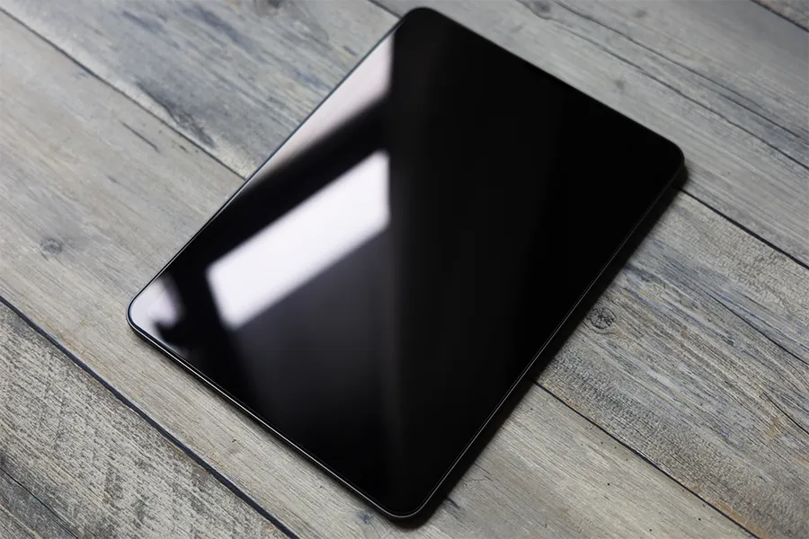 iPad Air用NIMASOグレアフィルム簡単にきれいに貼り終える