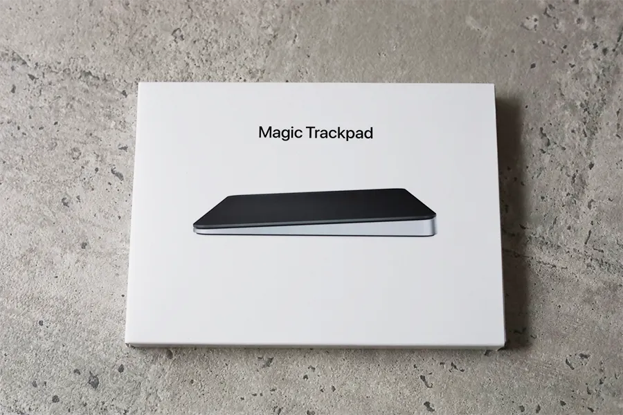 Magic Trackpadの外箱