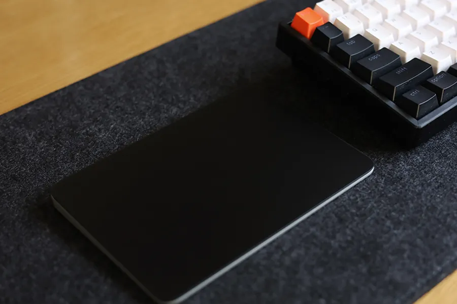 Magic Trackpad 3 新カラーブラックレビュー｜Magic Trackpad 第2世代スペースグレイとの比較して違いも確認 |  コビガジェライフ