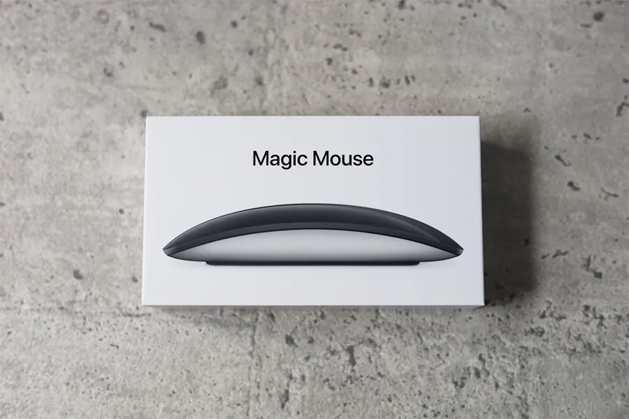 Magic Mouse 2 ブラックの外箱
