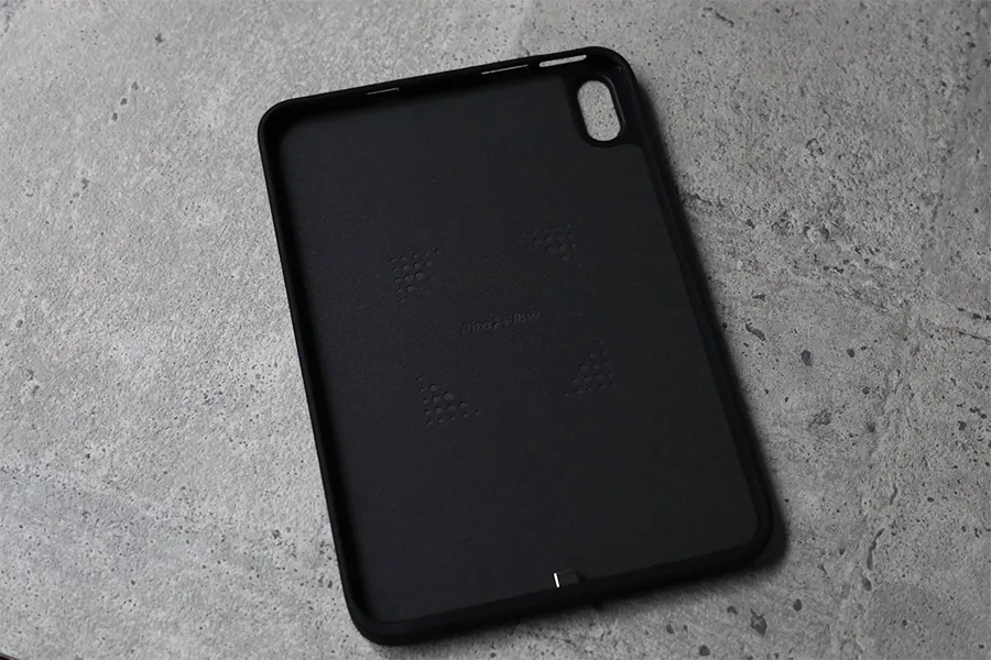 PITAKA MagEZ Charging Stand & Case for Tablets iPad mini 6のケースの内側