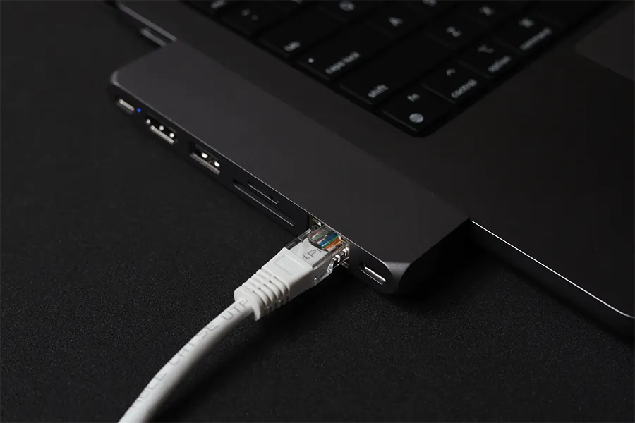 Satechi USB-C Proハブ Max 8i-in2のイーサネット