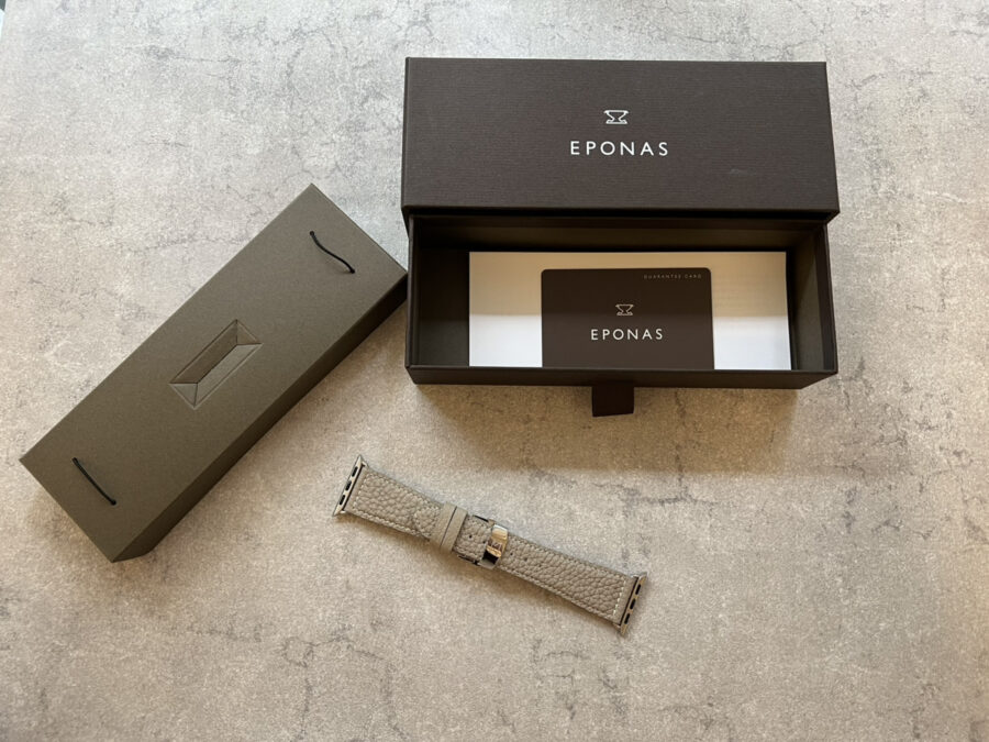 EPONAS（エポナス）Apple Watch用レザーバンドの高級感溢れる化粧箱
