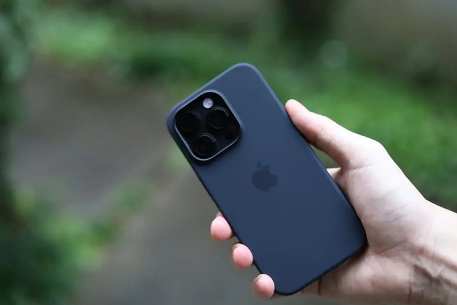 iPhone 14 Pro Apple純正シリコンケース レビュー｜iPhone用のシリコン 