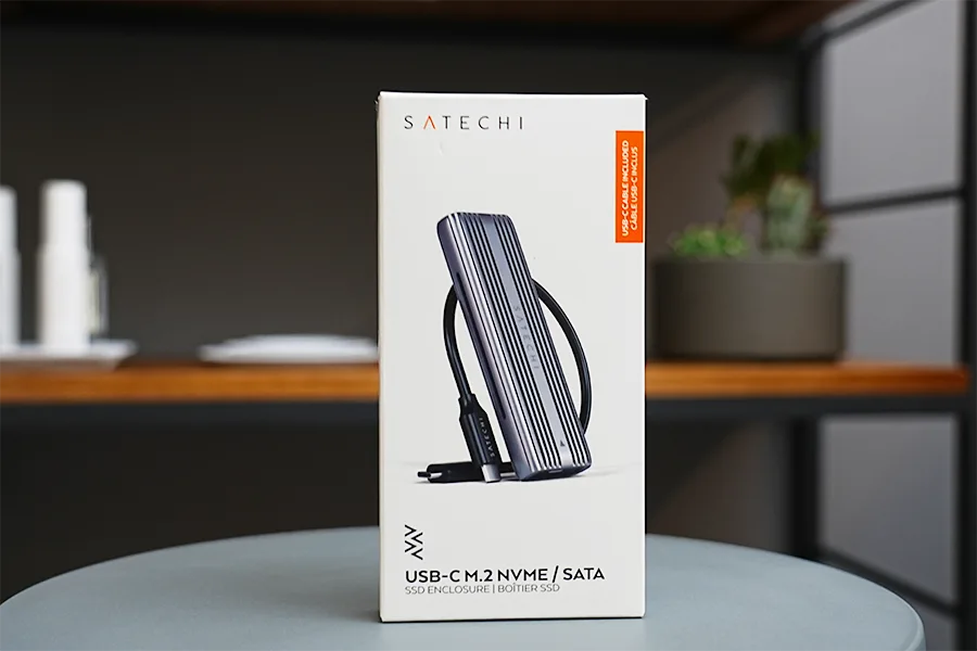 Satechi USB-C M.2 SSDケース パッケージ