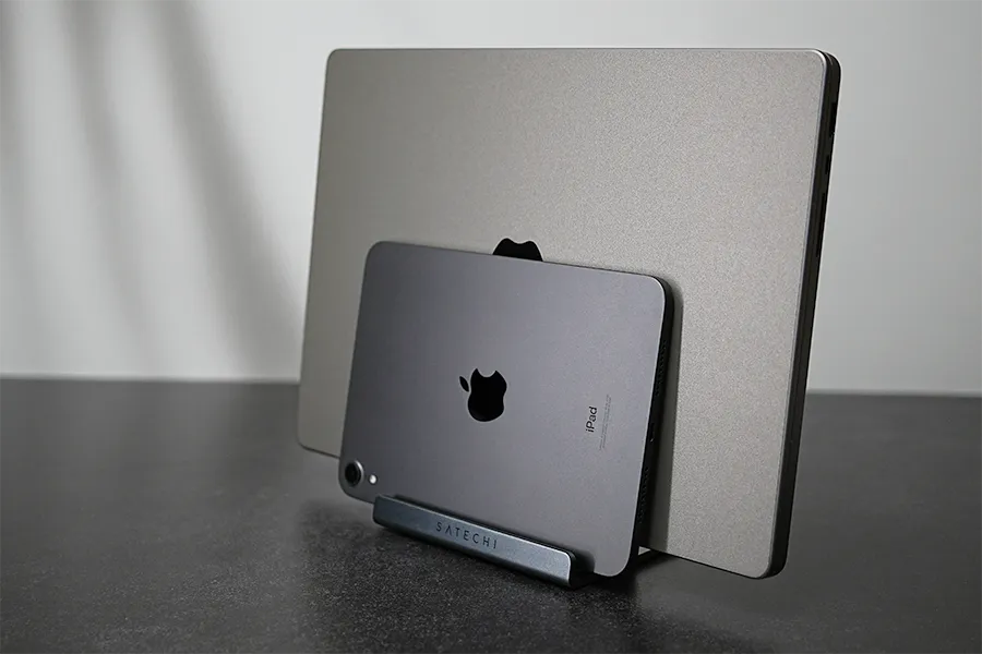 MacBookとiPad設置
