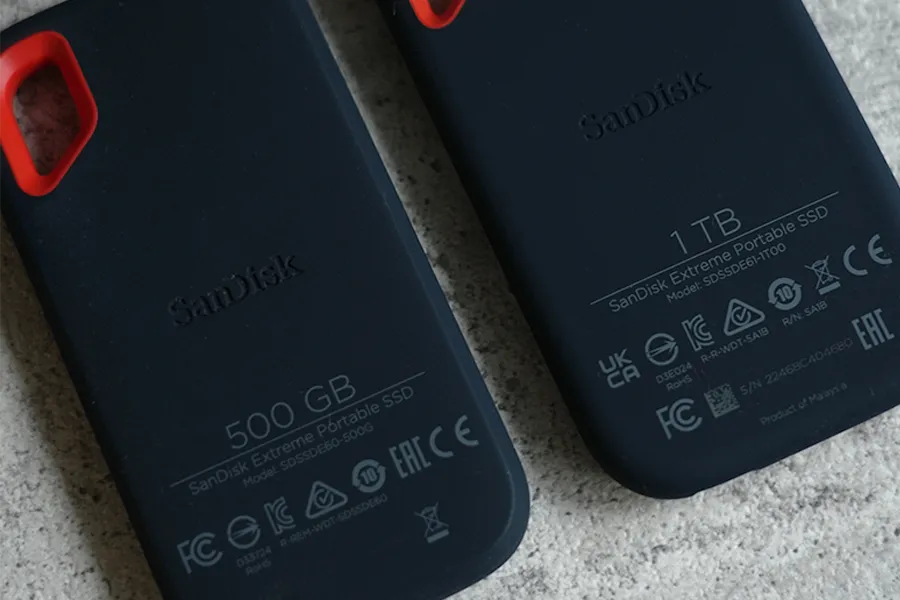 SanDisk SSD 外付けエクストリーム ポータブルSSD DE61とDE60