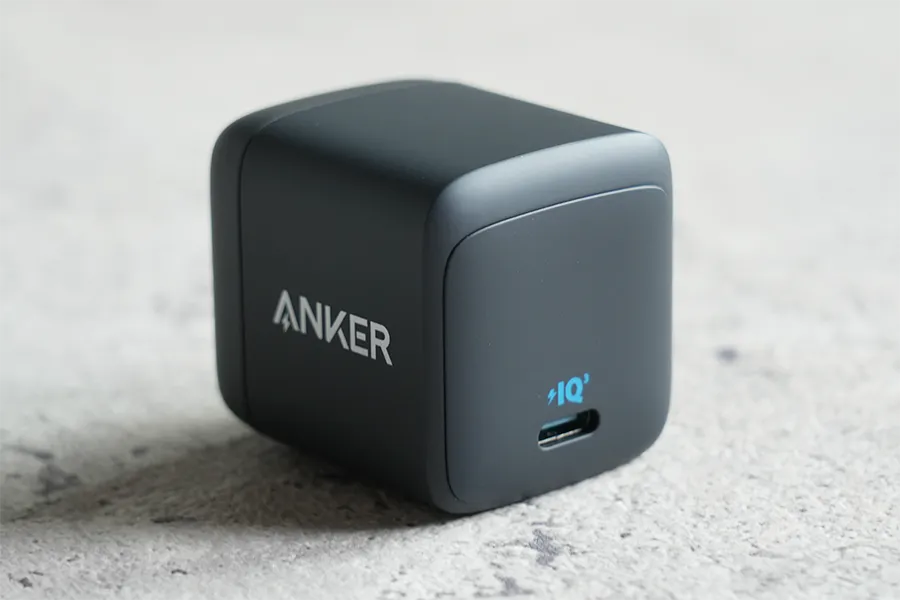 Anker 313 Charger (Ace, 45W)のポート部分