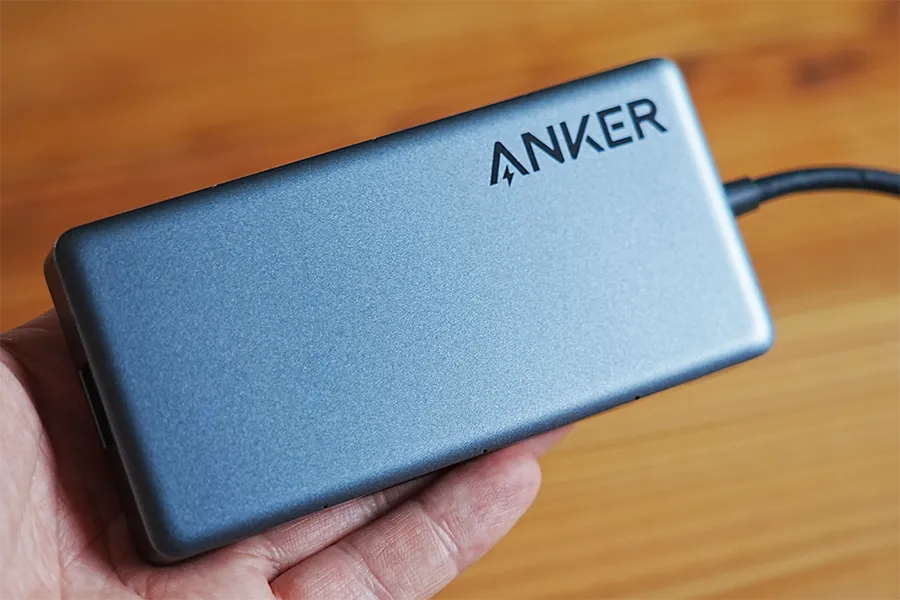 Anker 341 USB-Cハブ（7-in-1）の光沢